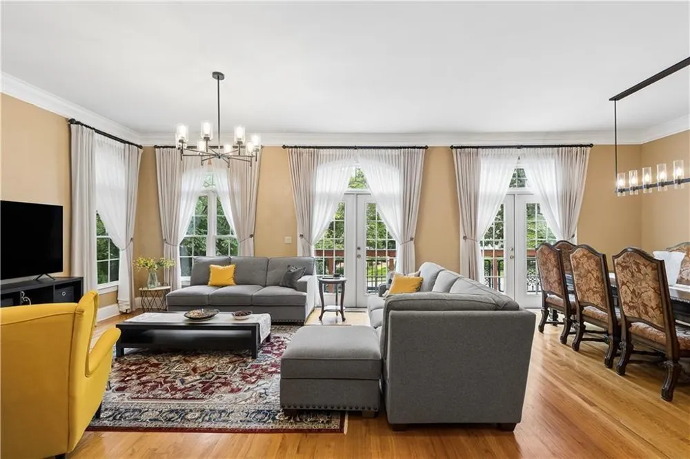 331 Carpenter Drive #5 Sandy Springs, GA 30328