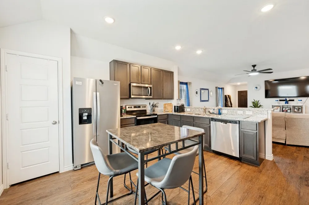 421 Sussex Drive Everman, TX 76140