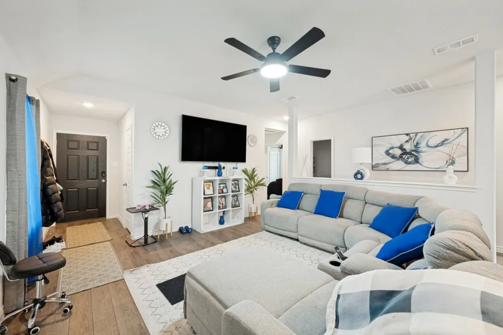 421 Sussex Drive Everman, TX 76140