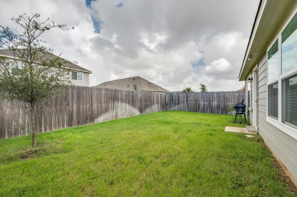 421 Sussex Drive Everman, TX 76140