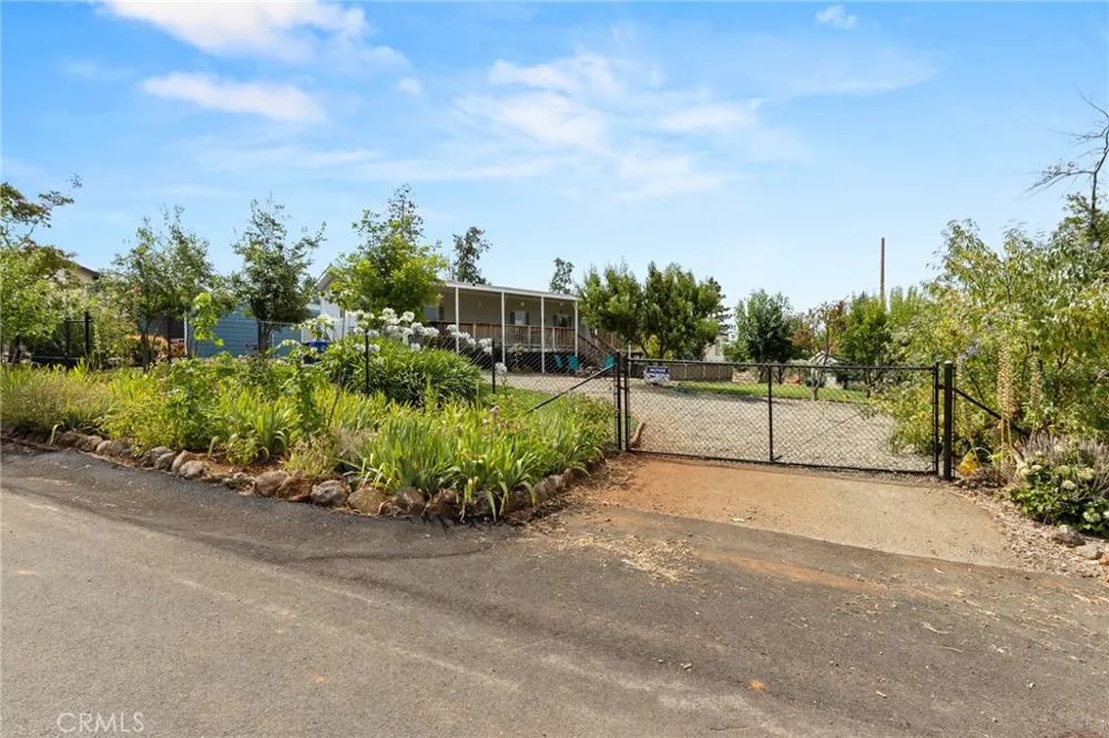 1870 Salida Paradise, CA 95969