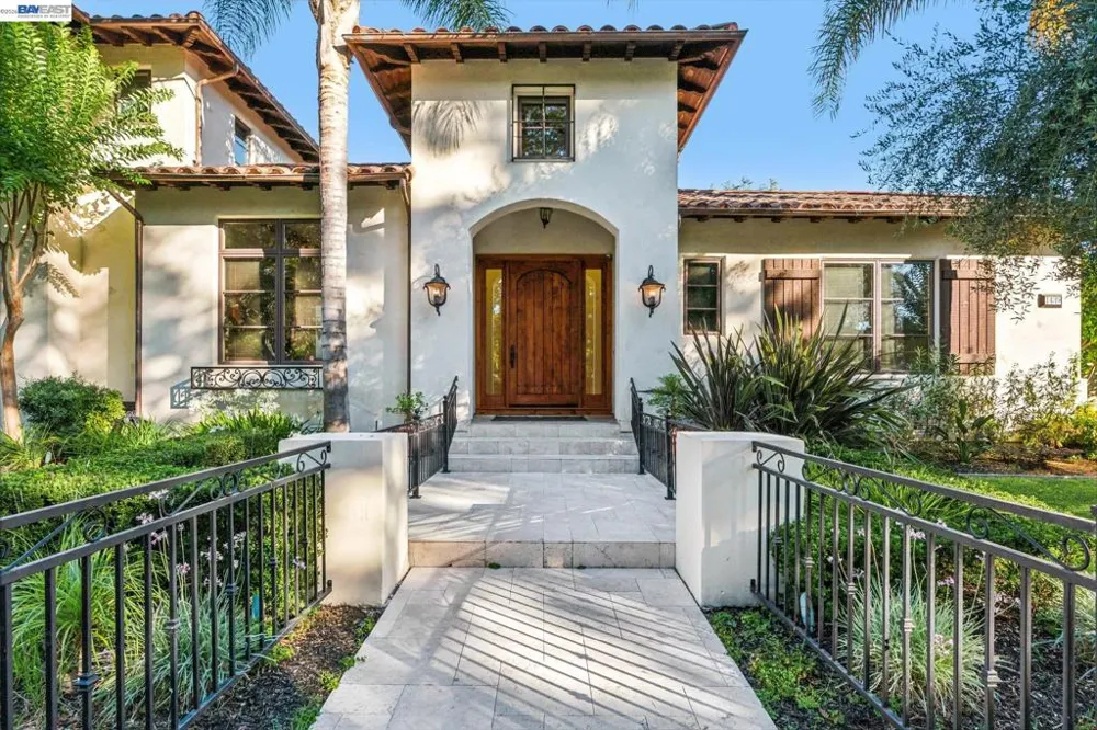 1439 Vine Ln Alamo, CA 94507