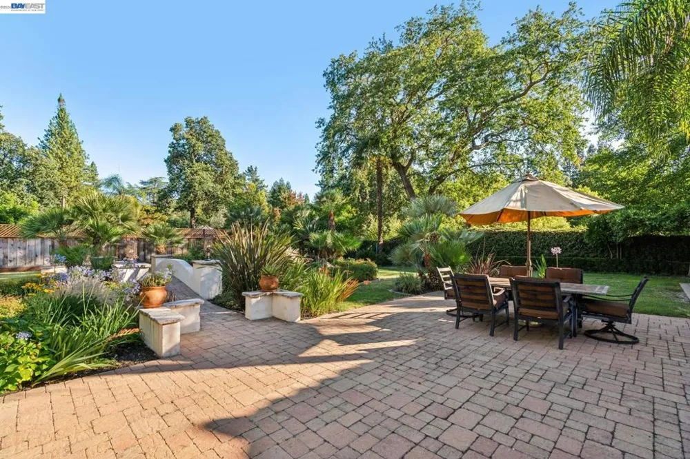 1439 Vine Ln Alamo, CA 94507