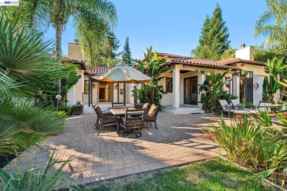1439 Vine Ln Alamo, CA 94507
