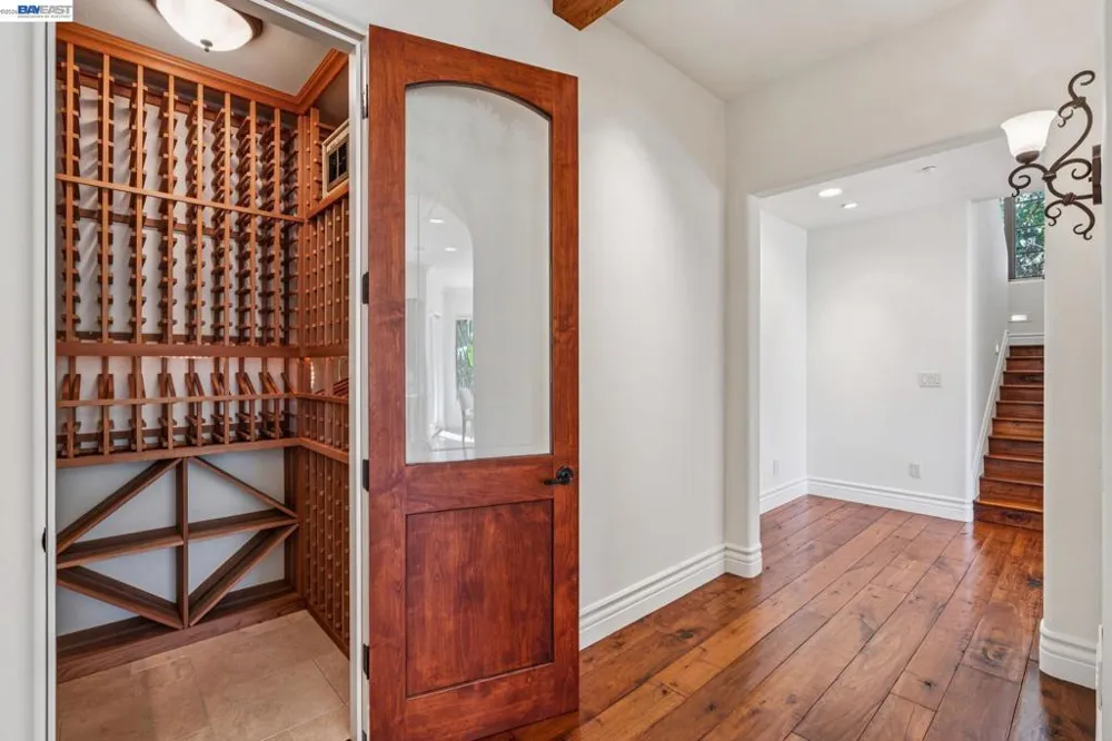 1439 Vine Ln Alamo, CA 94507