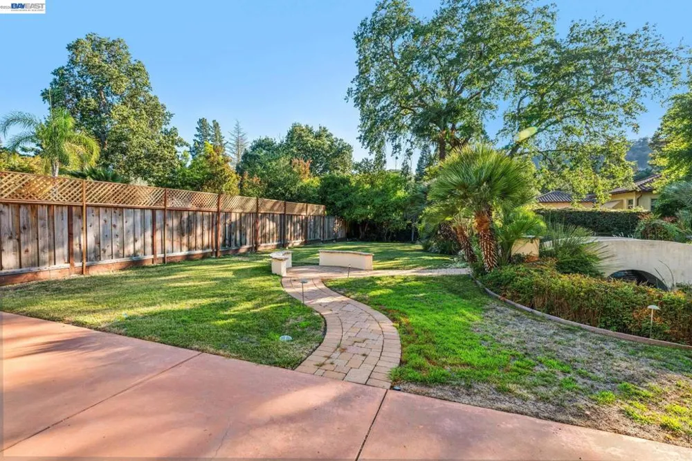 1439 Vine Ln Alamo, CA 94507