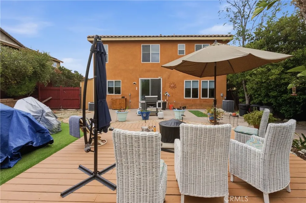 2180 Stonewood Mentone, CA 92359