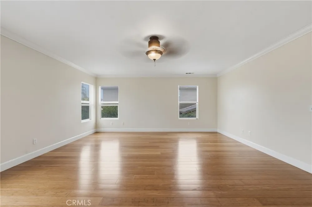 2180 Stonewood Mentone, CA 92359