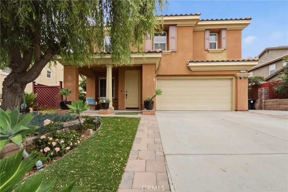2180 Stonewood Mentone, CA 92359