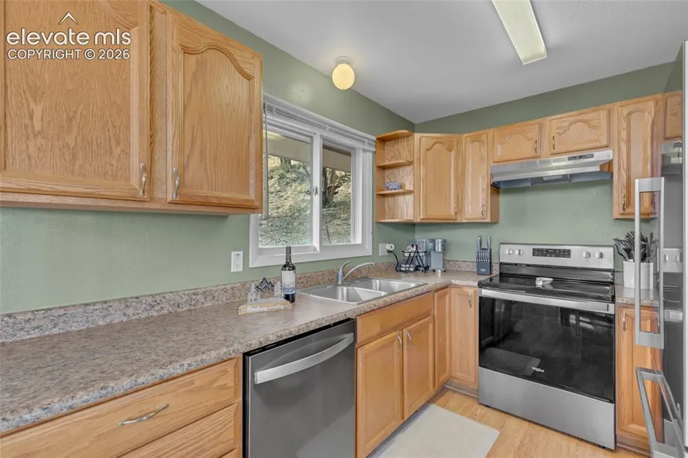 81 Hedges Circle Woodland Park, CO 80863