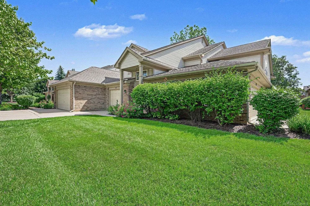 111 S Vista Drive Auburn Hills City, MI 48326