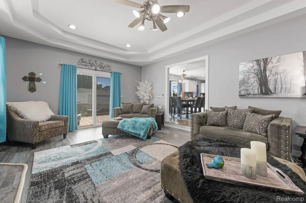 24909 Foxmoor Boulevard Woodhaven City, MI 48183