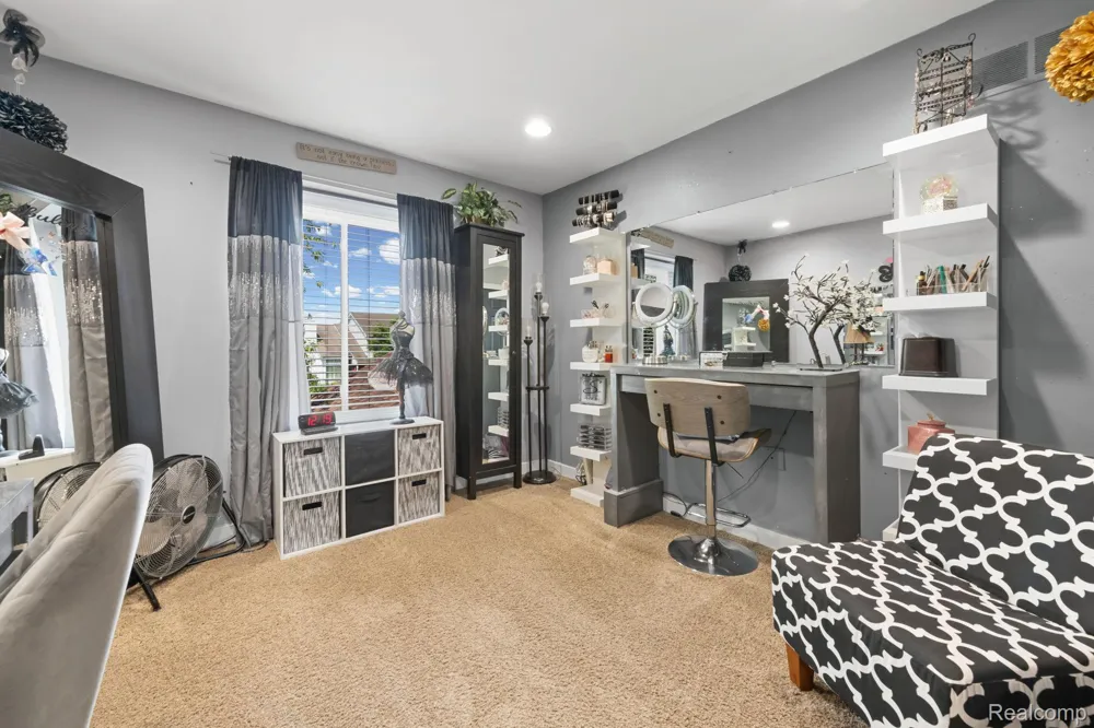 24909 Foxmoor Boulevard Woodhaven City, MI 48183