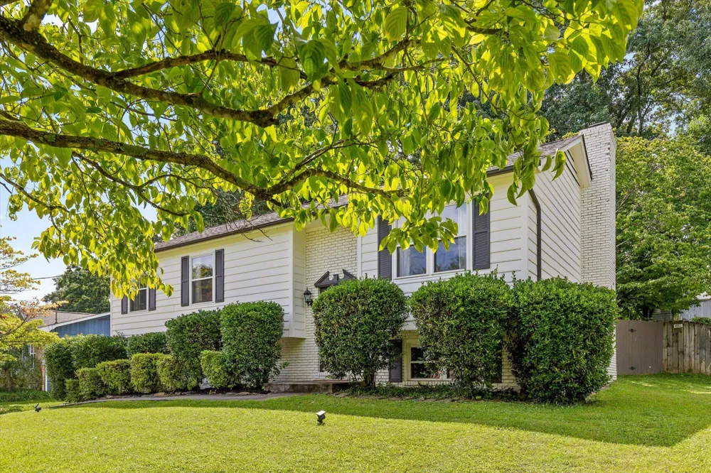 5974 Westmere Drive Knoxville, TN 37909