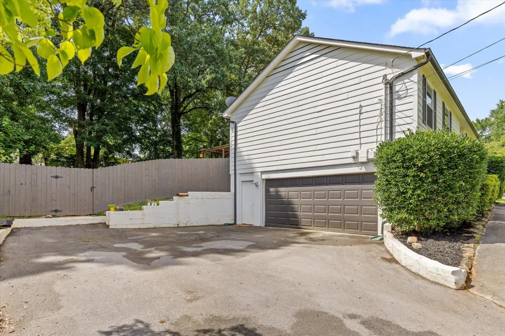 5974 Westmere Drive Knoxville, TN 37909