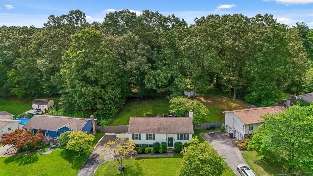 5974 Westmere Drive Knoxville, TN 37909