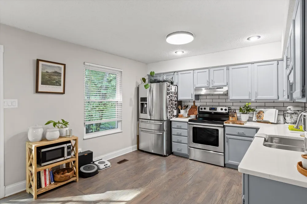 5974 Westmere Drive Knoxville, TN 37909