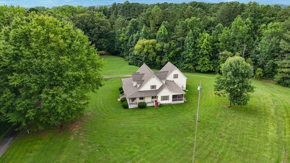 135 Mcdonough Road Whitwell, TN 37397