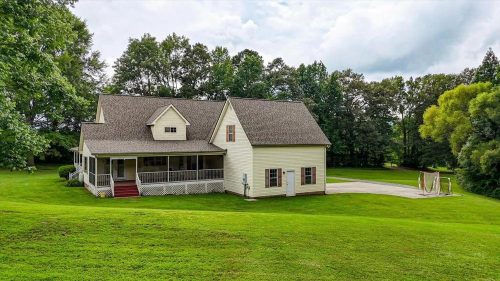 135 Mcdonough Road Whitwell, TN 37397