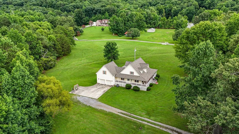 135 Mcdonough Road Whitwell, TN 37397