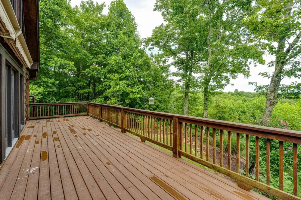 1085 Thunder Ridge Drive South Pittsburg, TN 37380