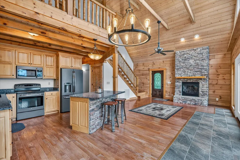 1085 Thunder Ridge Drive South Pittsburg, TN 37380