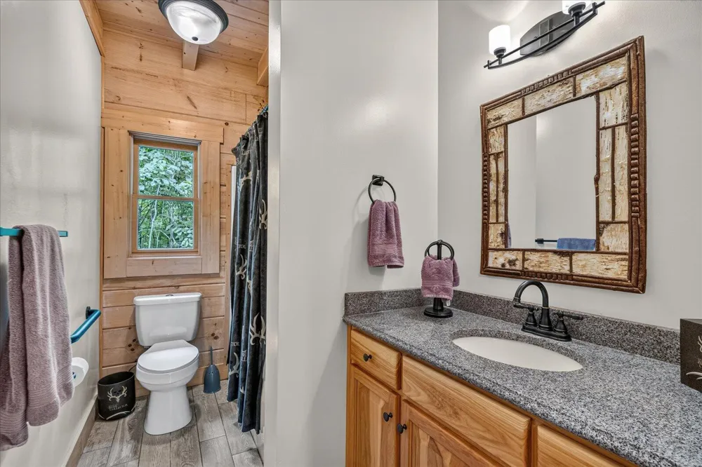 1085 Thunder Ridge Drive South Pittsburg, TN 37380