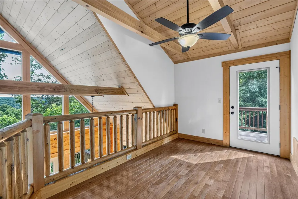 1085 Thunder Ridge Drive South Pittsburg, TN 37380