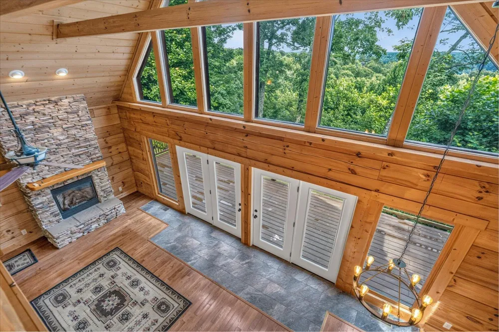 1085 Thunder Ridge Drive South Pittsburg, TN 37380