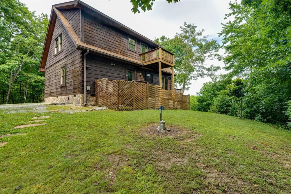 1085 Thunder Ridge Drive South Pittsburg, TN 37380