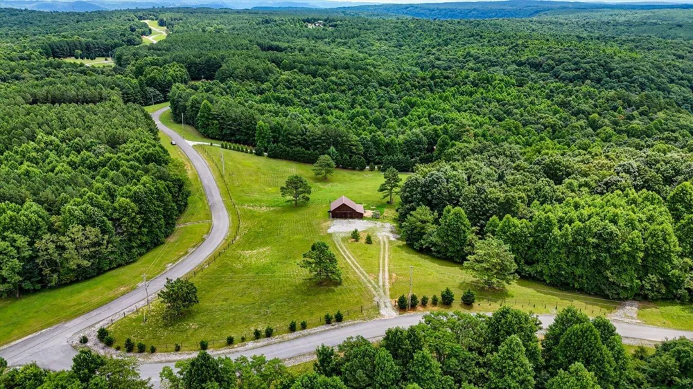 1085 Thunder Ridge Drive South Pittsburg, TN 37380