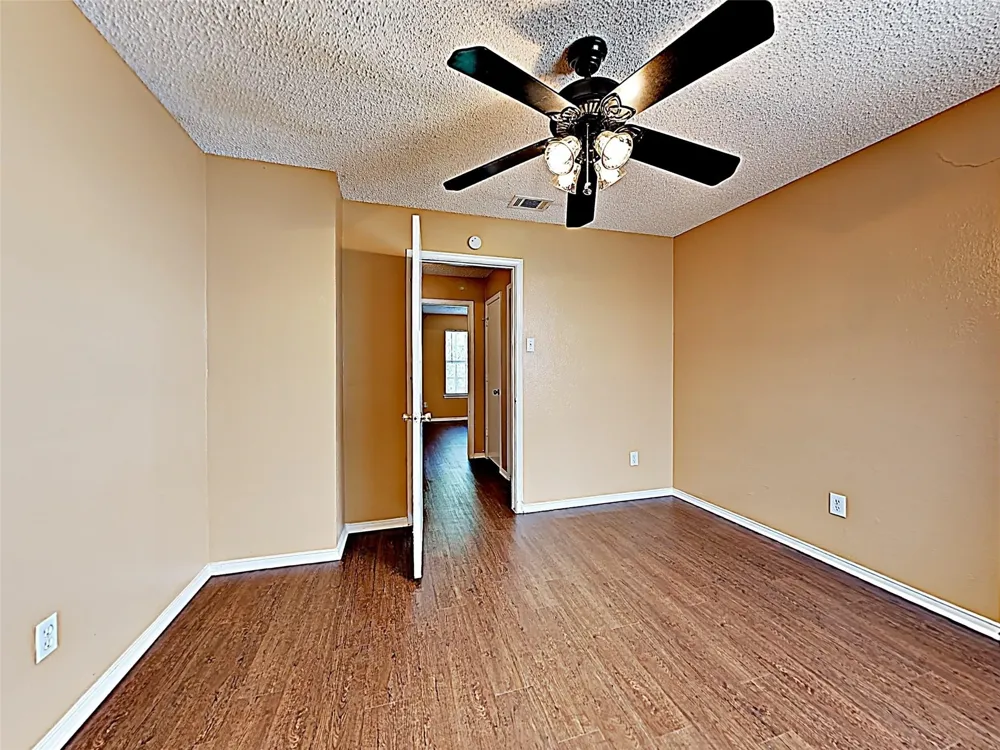 146 Austin Stone Drive Duncanville, TX 75137