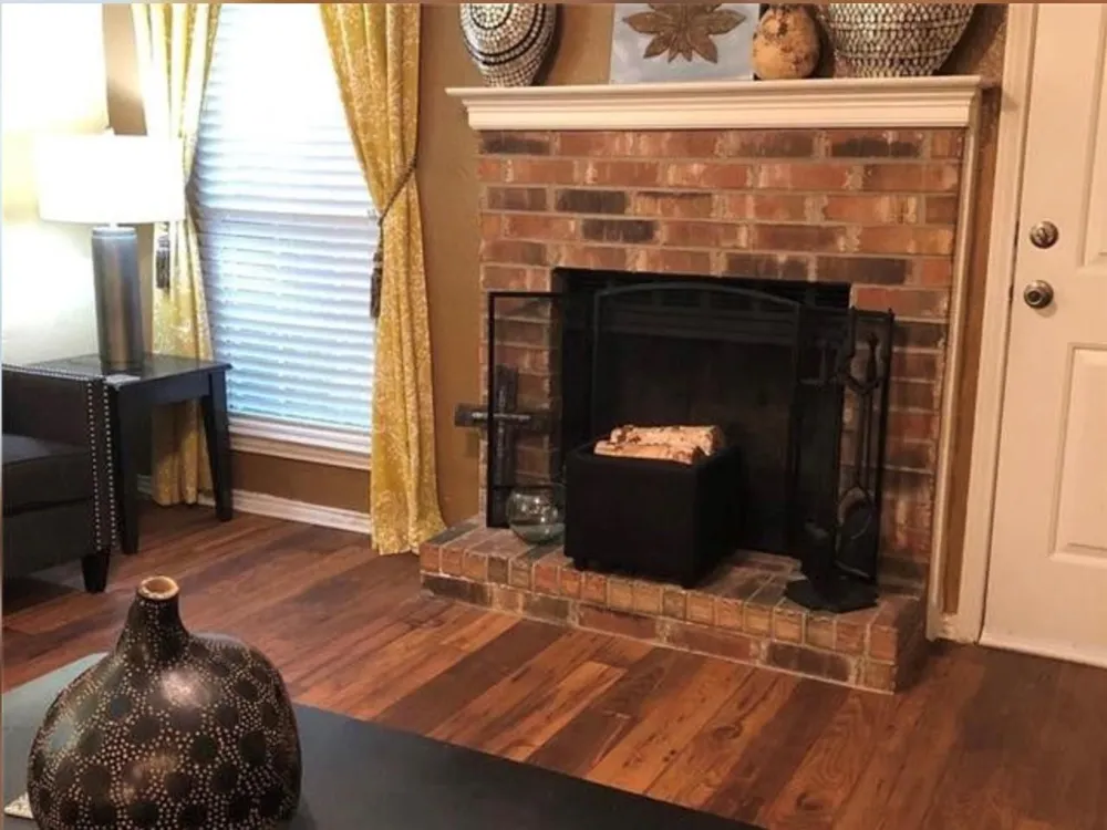 108 Brookside Drive Duncanville, TX 75137