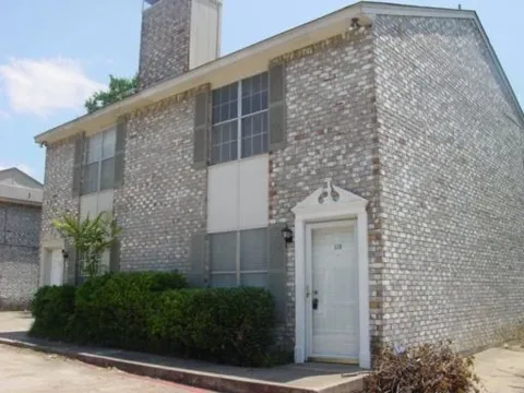 110 Graystone Place