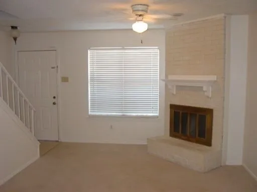 110 Graystone Place Duncanville, TX 75137
