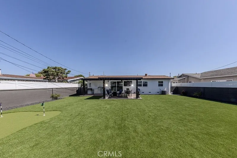 6072 Mahogany Ave Westminster, CA 92683