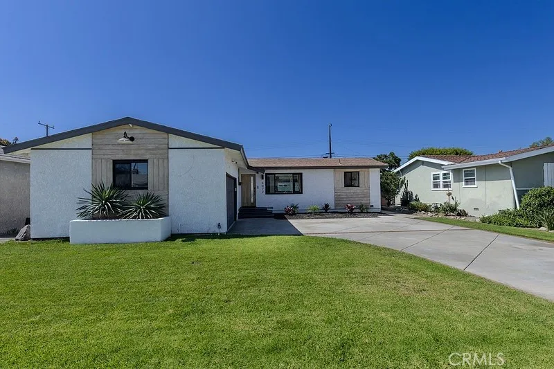 6072 Mahogany Ave Westminster, CA 92683