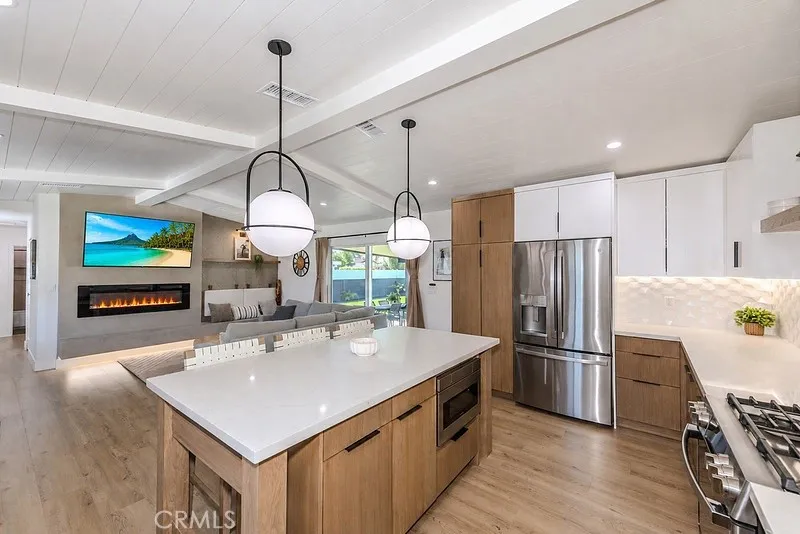6072 Mahogany Ave Westminster, CA 92683