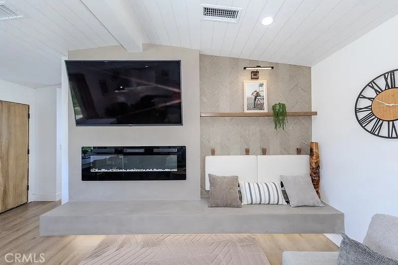 6072 Mahogany Ave Westminster, CA 92683