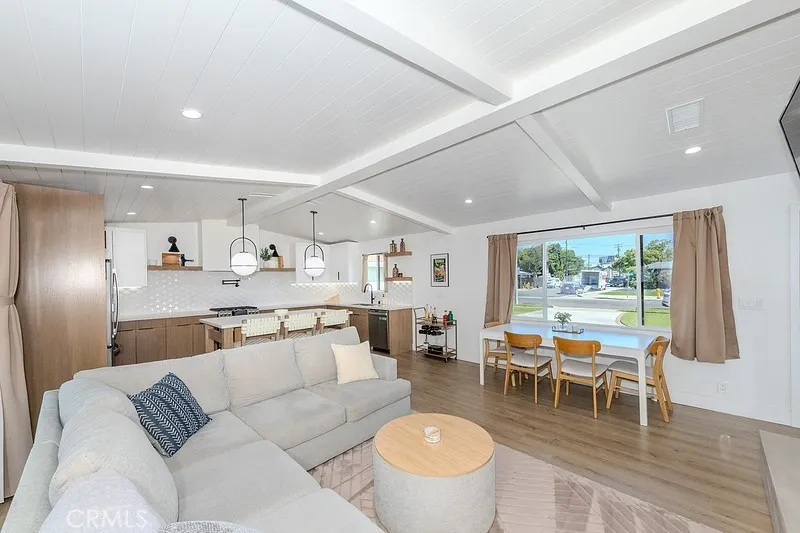 6072 Mahogany Ave Westminster, CA 92683