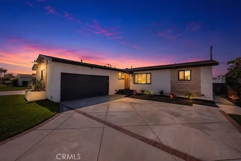6072 Mahogany Ave