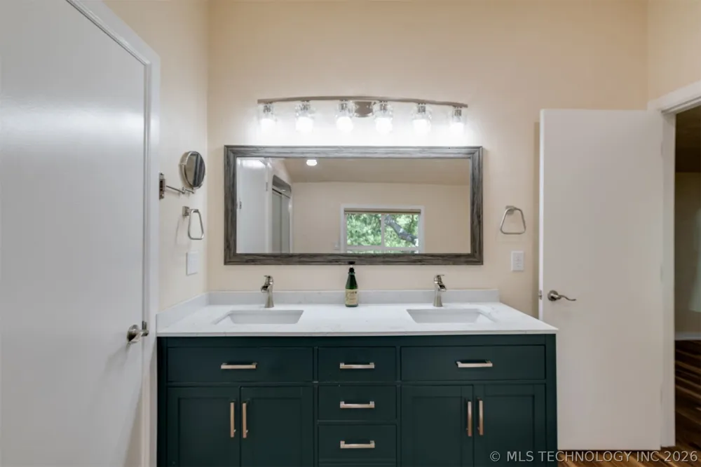 9209 Sleepy Hollow Drive Tecumseh, OK 74857