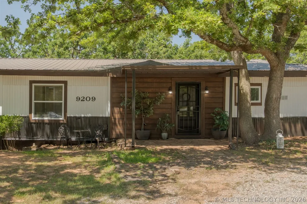 9209 Sleepy Hollow Drive Tecumseh, OK 74857