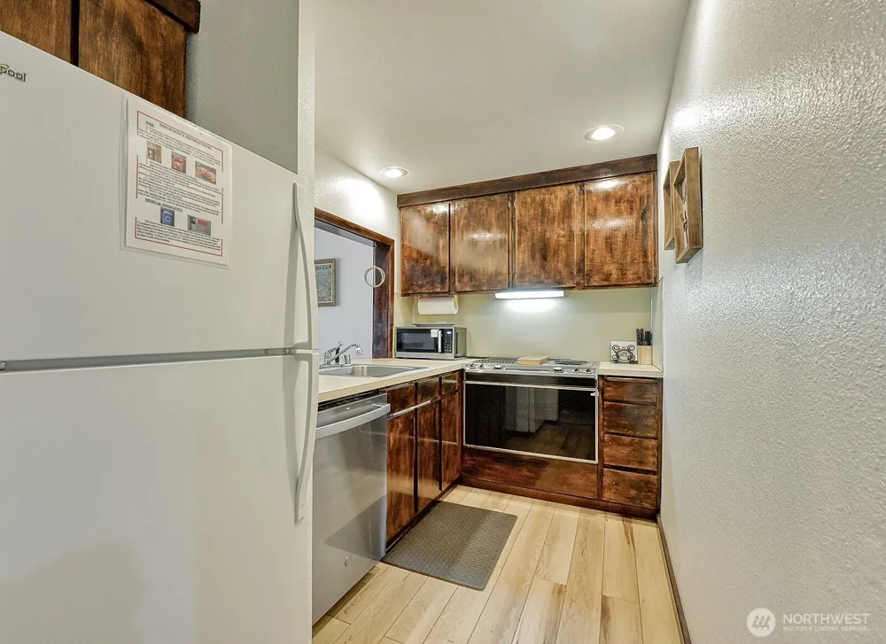 10500 MT Baker Hwy #1207 Glacier, WA 98244