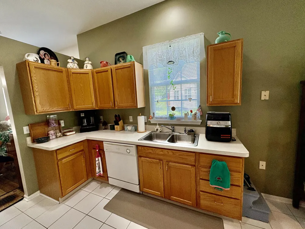 874 Chamberlain Court #9 Summit Township, MI 49203