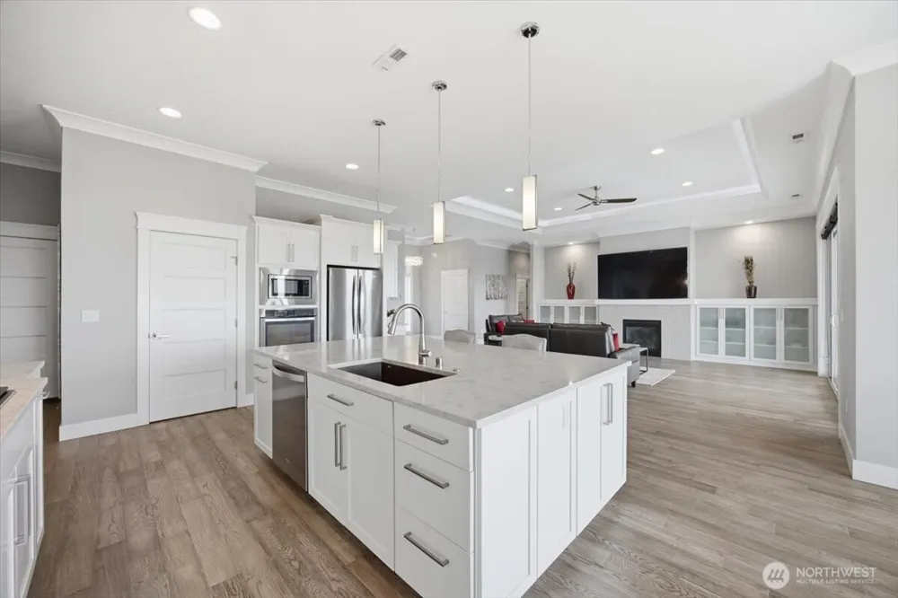 5483 S Kent Street Kennewick, WA 99337