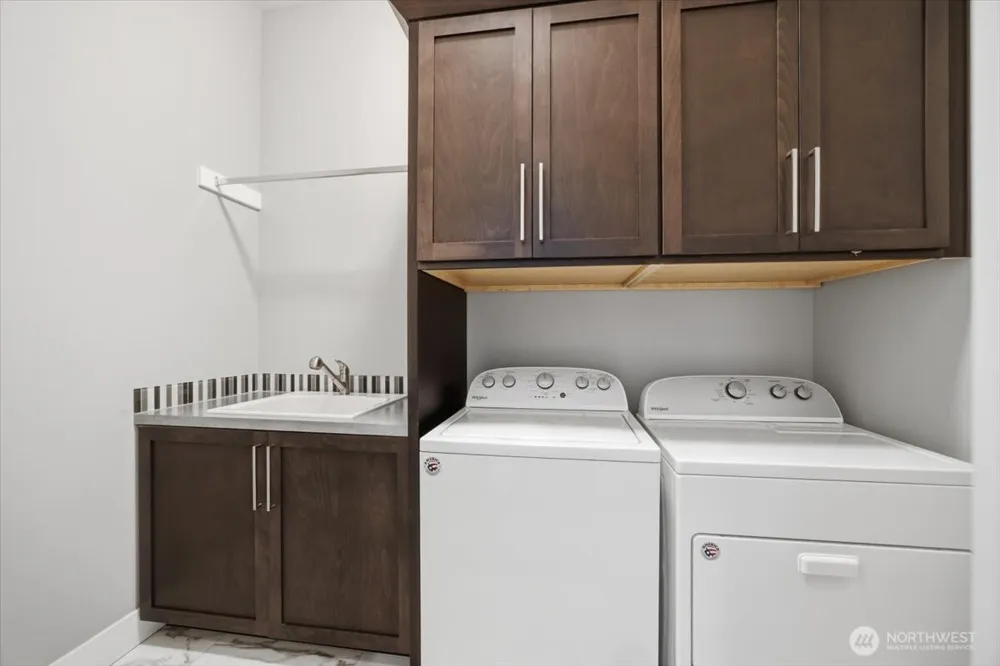 5483 S Kent Street Kennewick, WA 99337