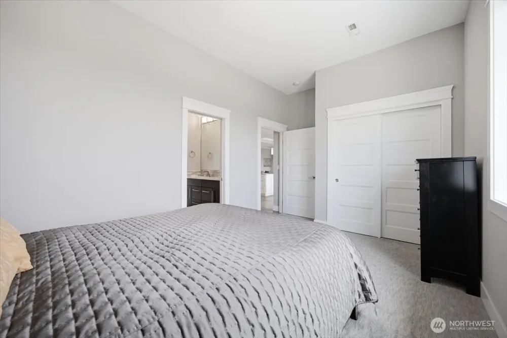 5483 S Kent Street Kennewick, WA 99337