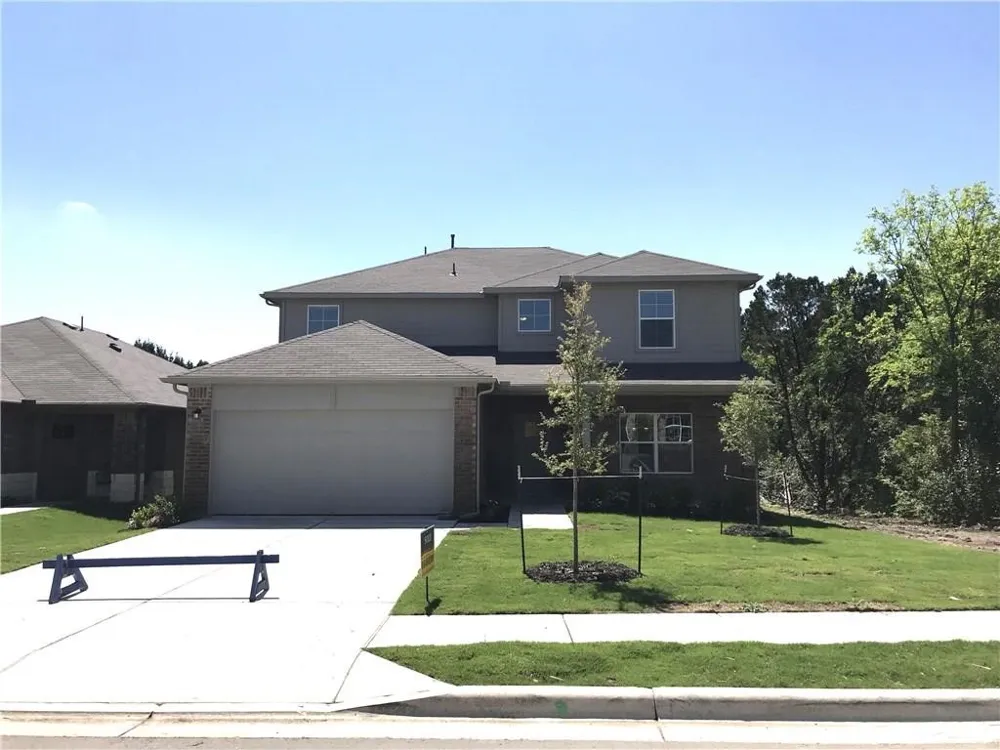 2205 Bettylou Lane Austin, TX 78754