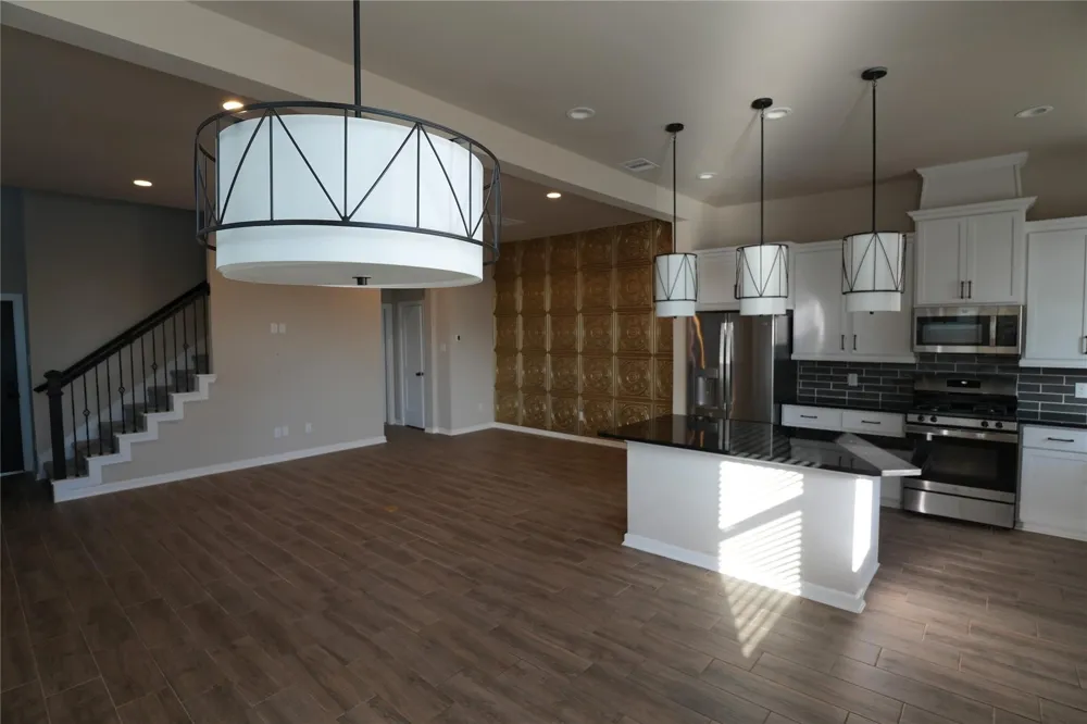 4910 Anders Lane Manvel, TX 77583